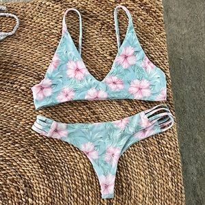 Midori Bikini Set